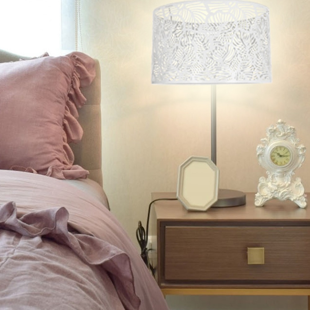 Abajur de Ferro Simples com Pa - Geometric Lamp Shade avaliação e preço
